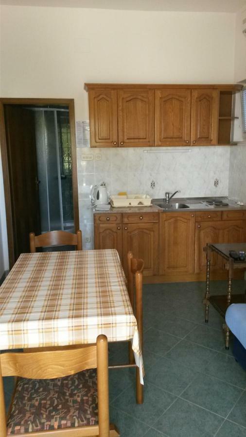 Apartments Tonka Primošten Zewnętrze zdjęcie
