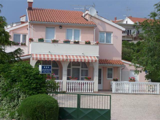 Apartments Tonka Primošten Zewnętrze zdjęcie