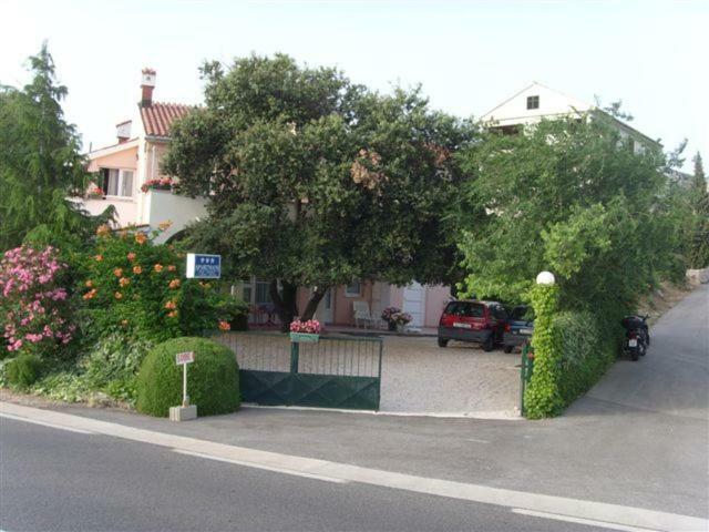 Apartments Tonka Primošten Zewnętrze zdjęcie